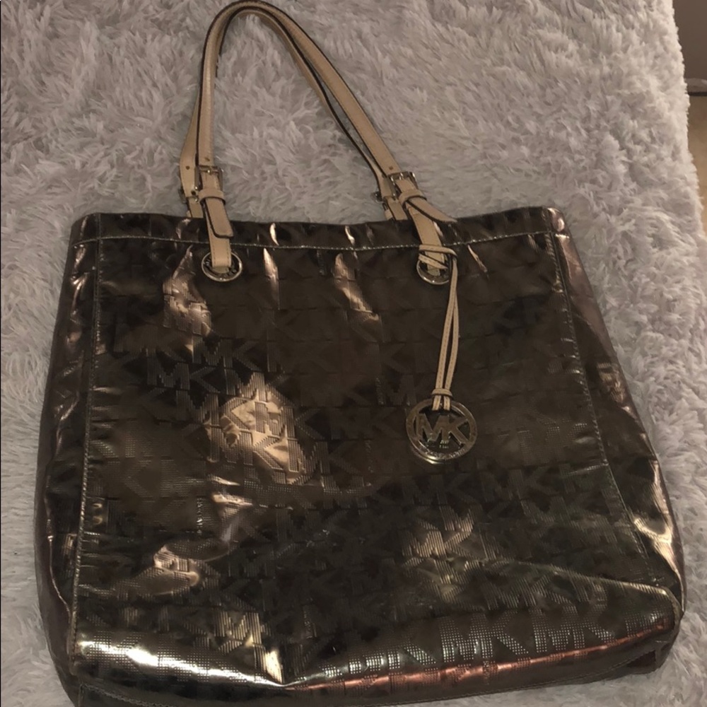 MK purse